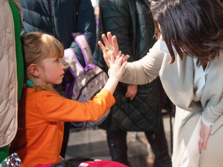 Enfants d'Ukraine à l'aéroport de Francfort en mars 2022