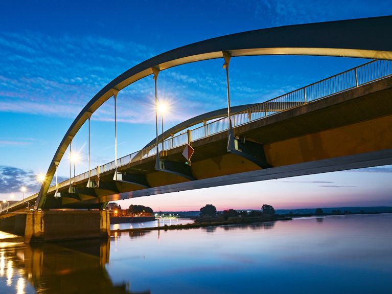 Nicht nur die Stadtbrücke verbindet Frankfurt und Slubice.