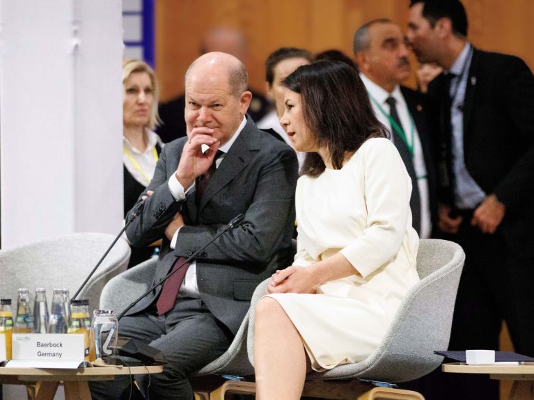 Scholz and Baerbock at the 2024 Climate Dialogue 