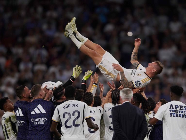 Der Abschied von Toni Kroos im Bernabéu war euphorisch …