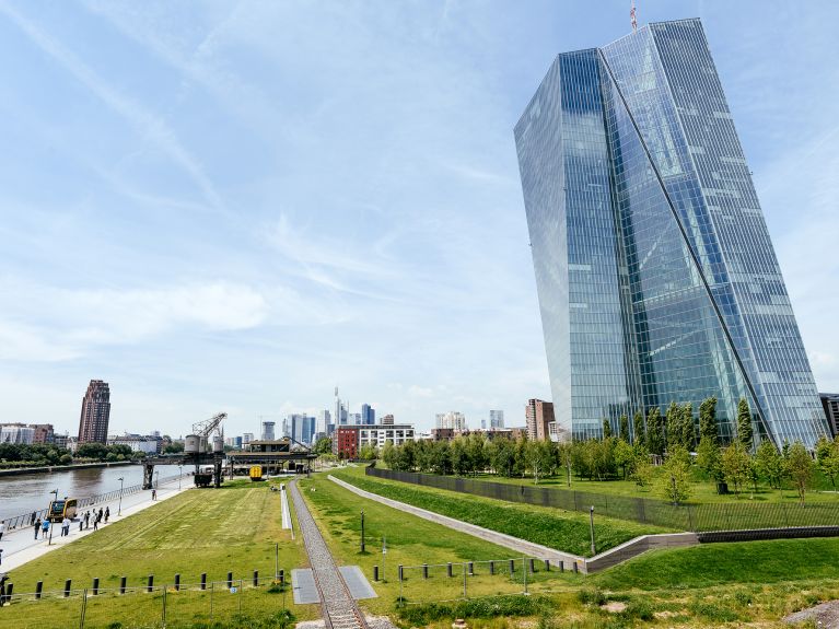 Die Europäische Zentralbank (EZB) in Frankfurt am Main