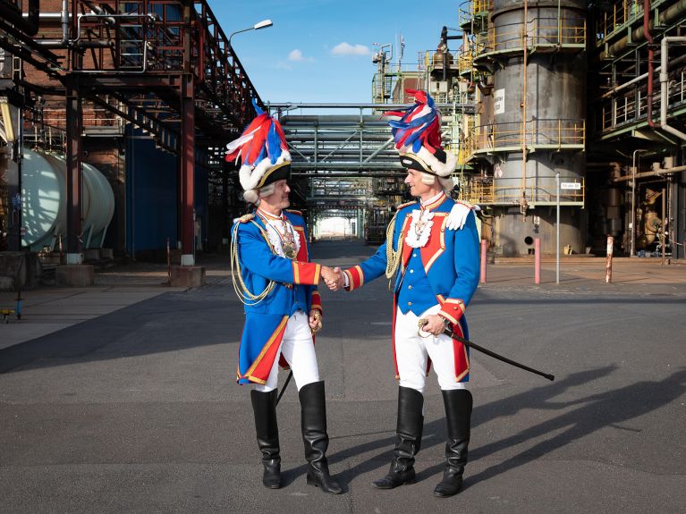 El carnaval y la industria también son parte de la identificación con la tierra natal. Foto de la serie “Tierra natal //Imágenes”, de Matthias Burchardt