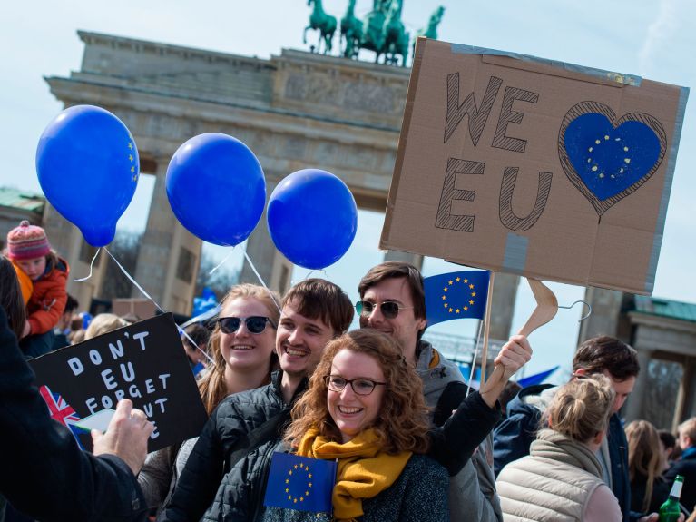 Młodzież angażuje się w zacieśnianie więzi w UE.