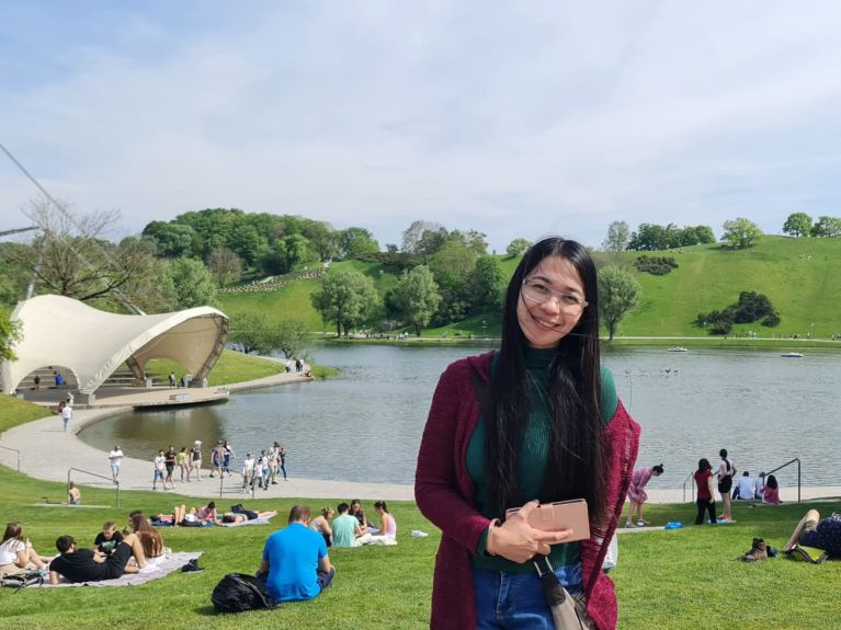 Vivian Bueno Salvador is happy in Munich.  Vivian Bueno Salvador is happy in Munich.