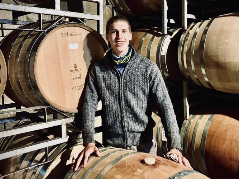 Karl Thiel Geisenheim’da “International Wine Business” (uluslararası şarap ticareti) okuyor. Karl Thiel Geisenheim’da “International Wine Business” (uluslararası şarap ticareti) okuyor.