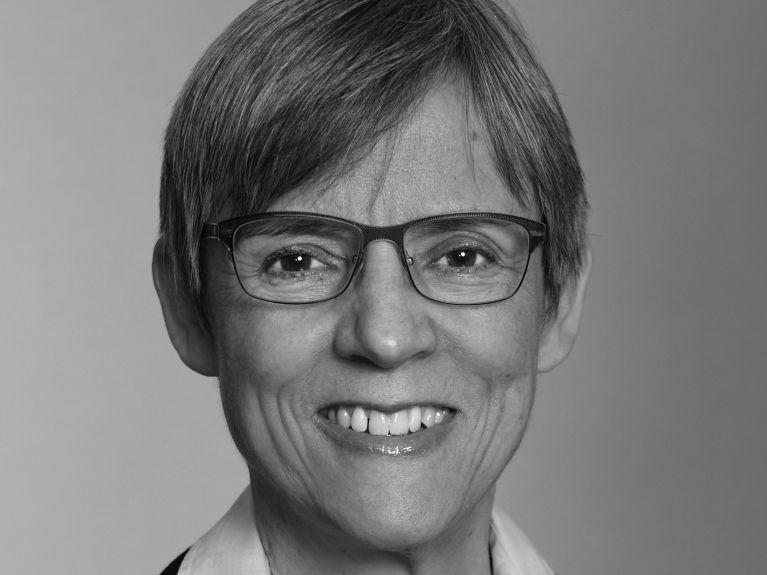 Sylvia Schenk