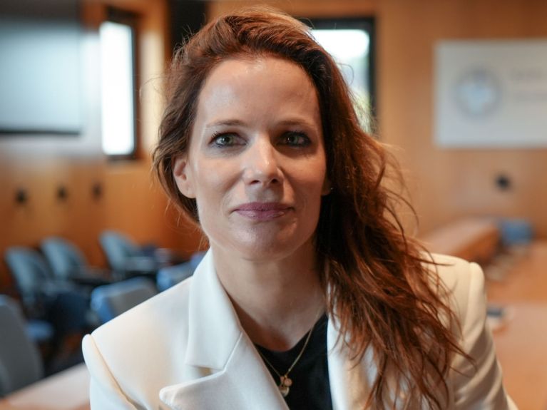 珍视学术交流:弗洛伦斯·高布。 珍视学术交流:弗洛伦斯·高布。