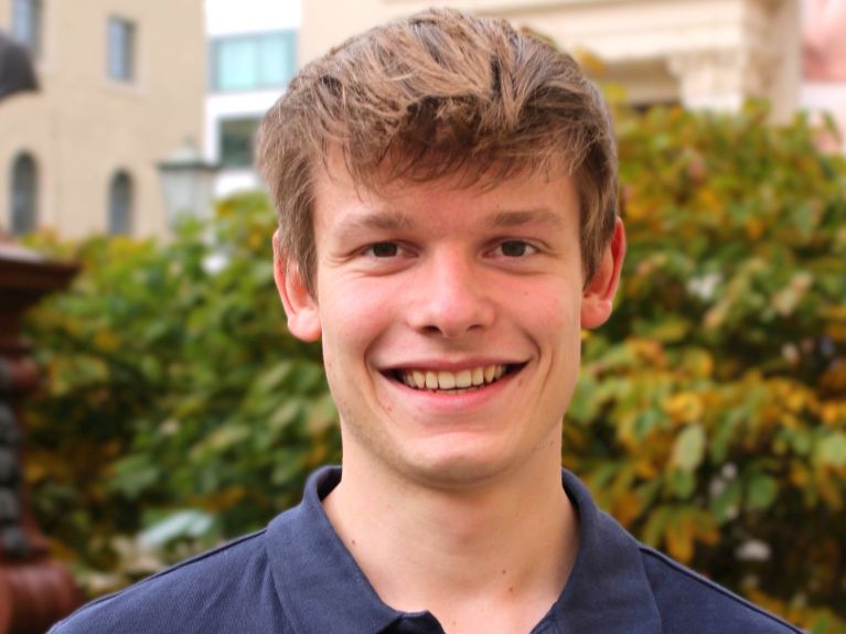 Fabian Schön is actively involved in the Federal Pupils’ Conference (BSK). Fabian Schön is actively involved in the Federal Pupils’ Conference (BSK).