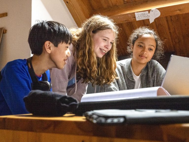 Active participation is the name of the game — young people can make a difference Active participation is the name of the game — young people can make a difference