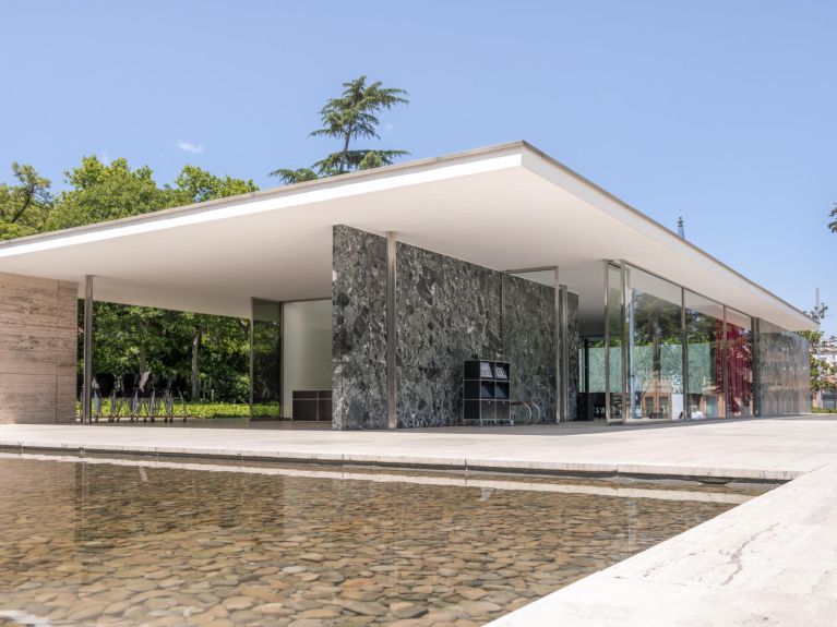 Mies van der Rohe: Barselona Pavyonu, 1929 Mies van der Rohe: Barselona Pavyonu, 1929
