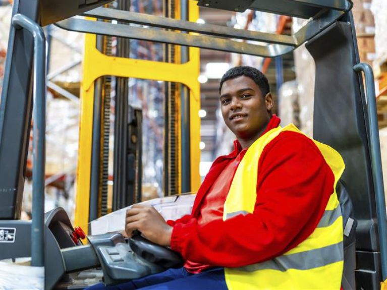 Deutscher Arbeitsmarkt braucht mehr Zuwanderung 