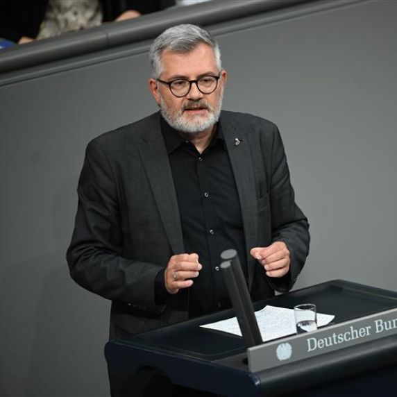 Dietmar Nietan sitzt der deutschen Jury vor.