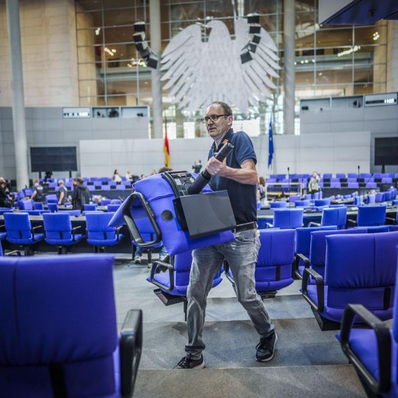 Neuer Bundestag konstituiert sich 