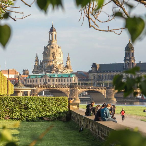 Blick auf Dresden: historische Kulisse, innovative Ideen