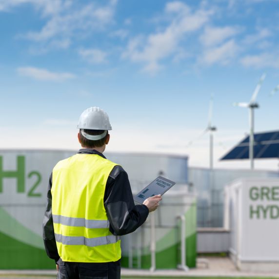 Viele deutsche Unternehmen arbeiten an Ideen für die Energiewende.  Viele deutsche Unternehmen arbeiten an Ideen für die Energiewende.